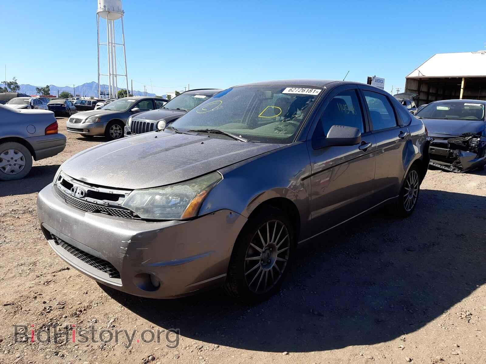 2011 FORD FOCUS - VIN: 1FAHP3GN8BW114187 - Фото 2