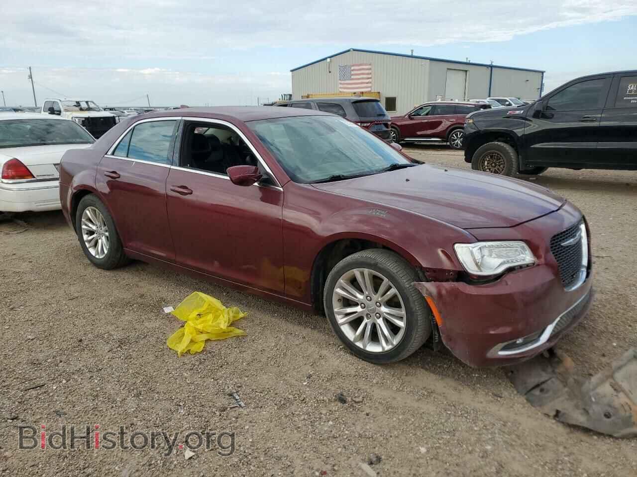 2017 CHRYSLER 300 - VIN: 2C3CCAAG3HH538502 - Фото 4