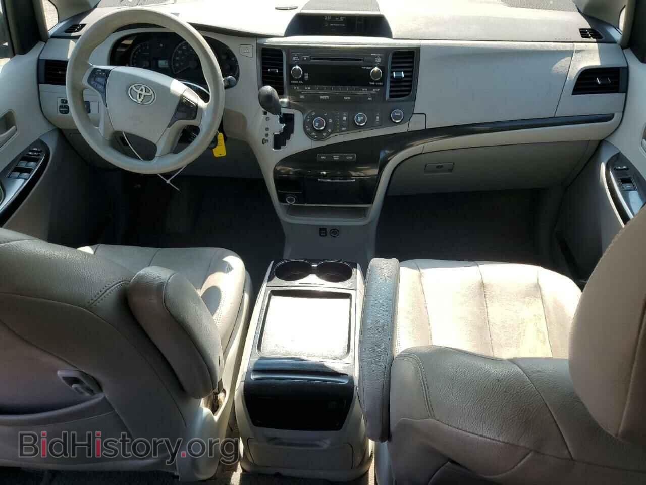 2011 TOYOTA All Models - VIN: 5TDKK3DC2BS085366 - Фото 8