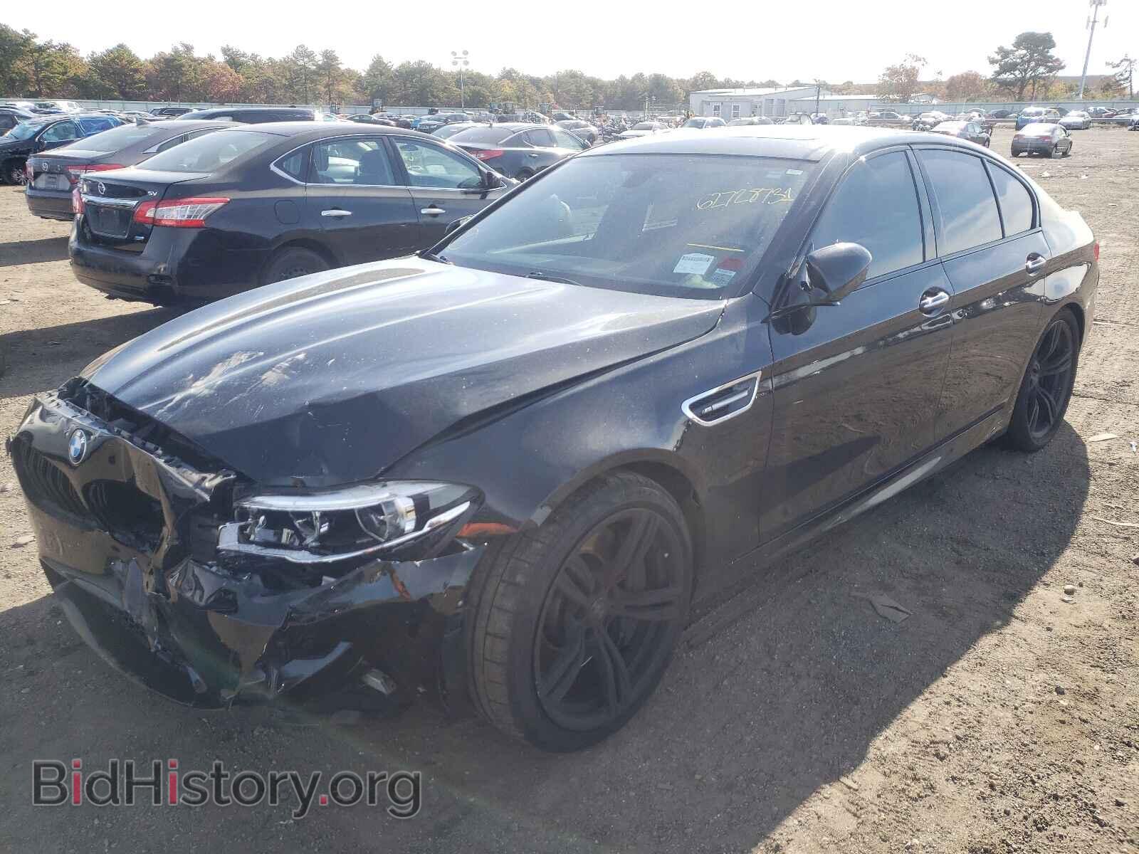 2015 BMW M5 - VIN: WBSFV9C55FD594635 - Photo 2