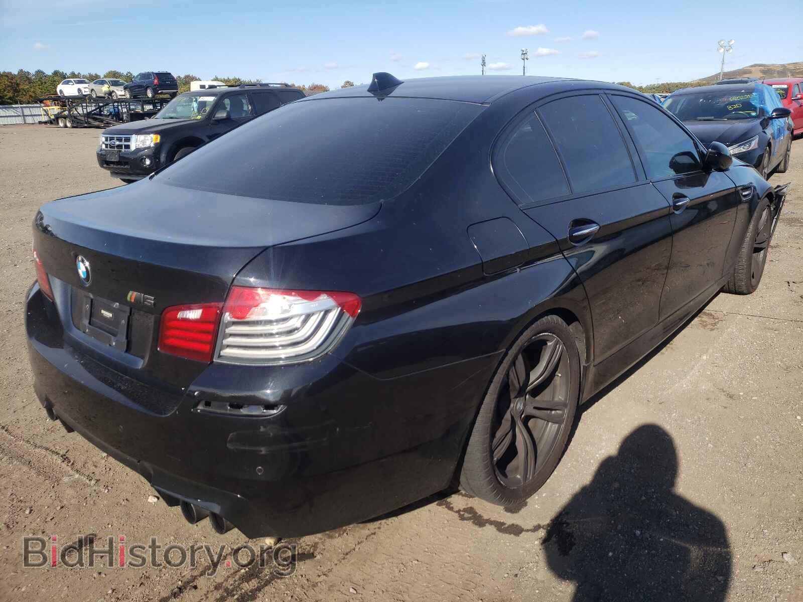 2015 BMW M5 - VIN: WBSFV9C55FD594635 - Photo 4