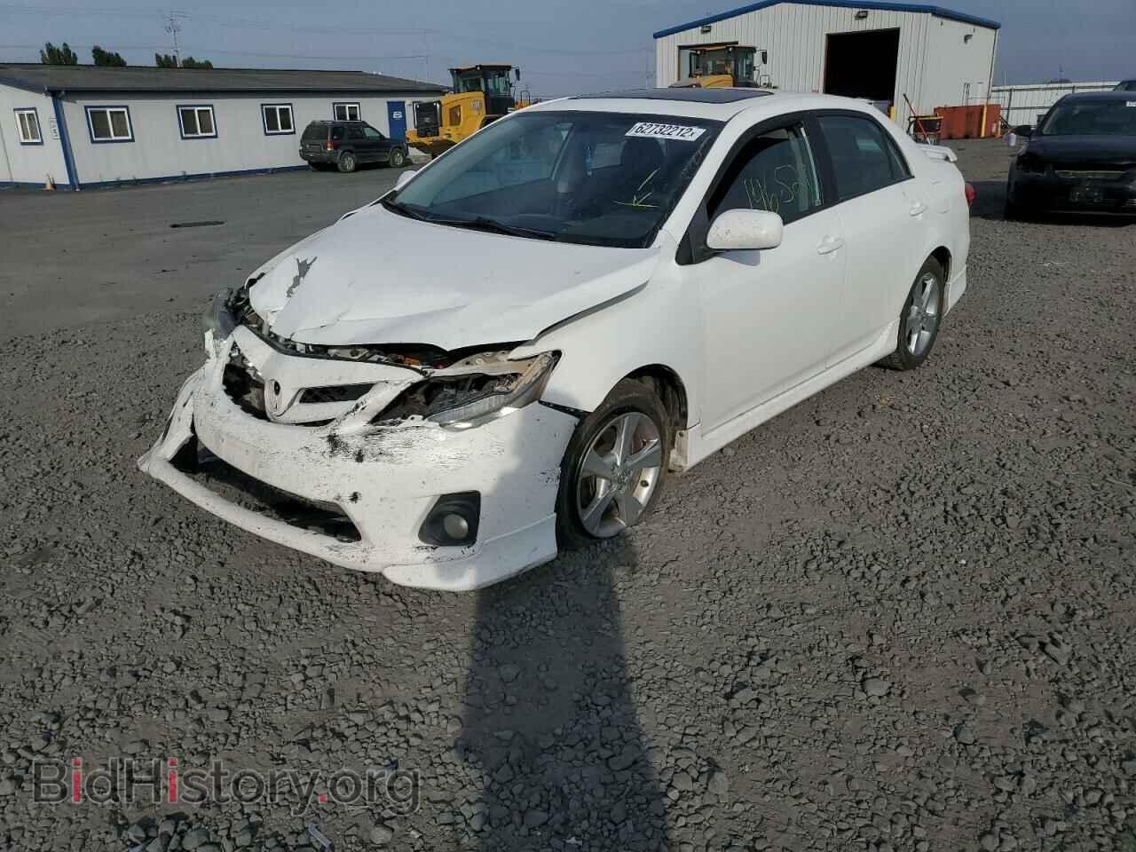 2011 TOYOTA COROLLA - VIN: 2T1BU4EE4BC591449 - Фото 2