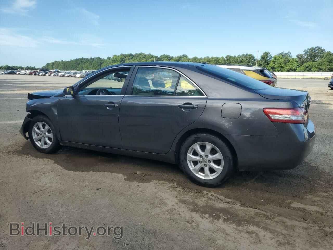 2011 TOYOTA CAMRY - VIN: 4T4BF3EK4BR161385 - Фото 2