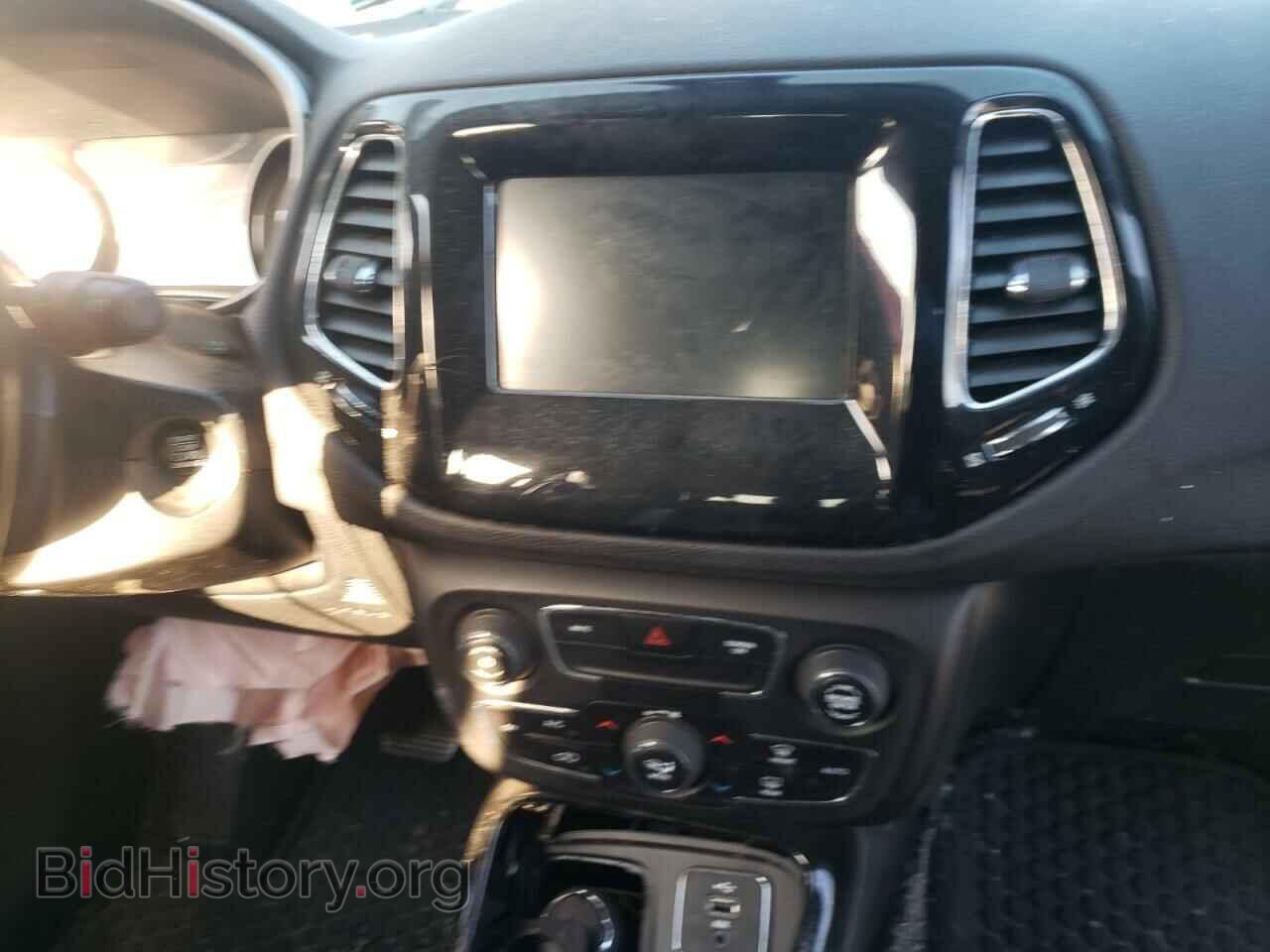 2018 JEEP COMPASS - VIN: 3C4NJDBB9JT394904 - Photo 9