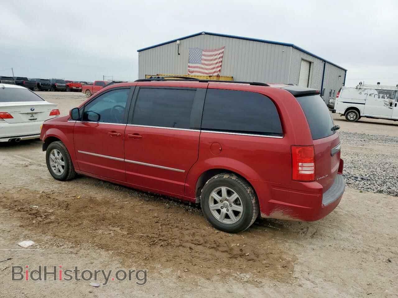 2010 CHRYSLER MINIVAN - VIN: 2A4RR5D17AR133997 - Фото 2