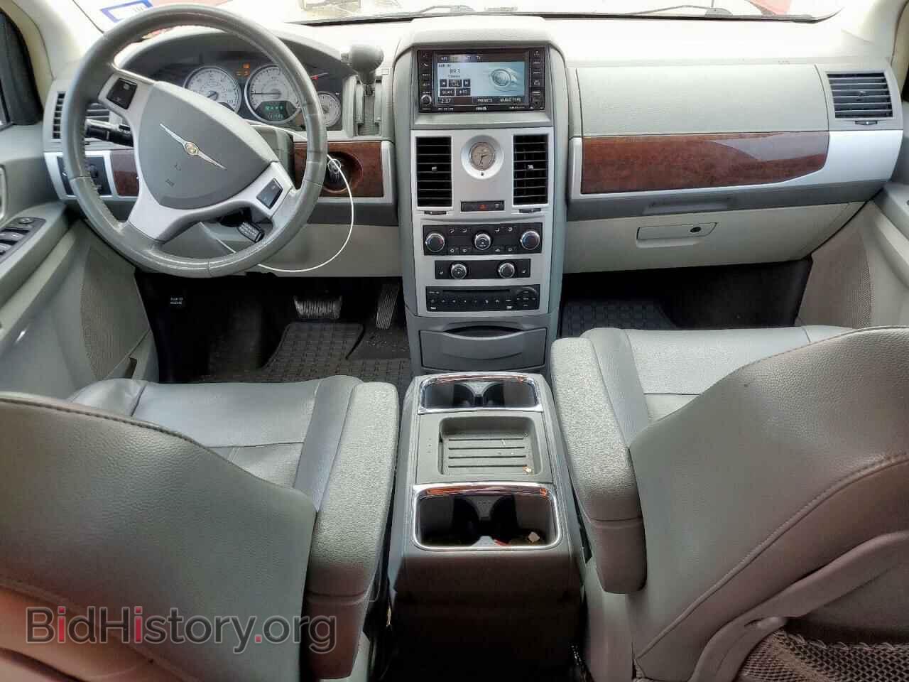 2010 CHRYSLER MINIVAN - VIN: 2A4RR5D17AR133997 - Фото 8