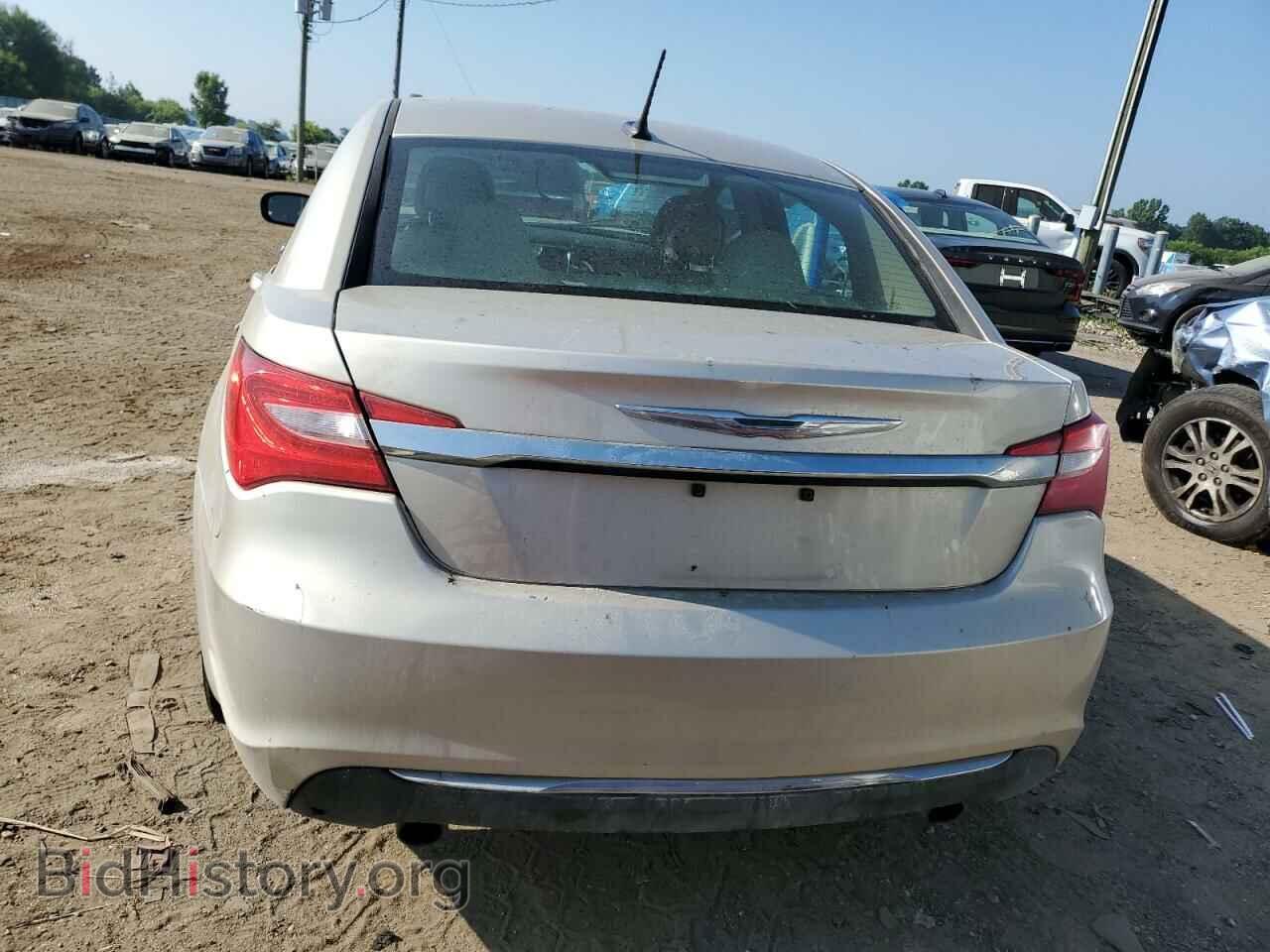 2014 CHRYSLER 200 - VIN: 1C3CCBAG1EN178493 - Фото 6