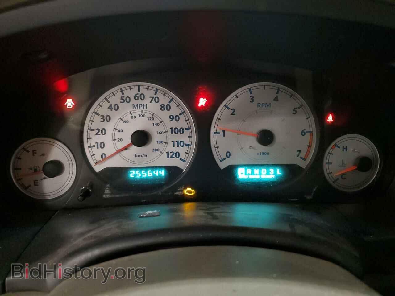 2006 CHRYSLER MINIVAN - VIN: 2A4GP54L66R904892 - Фото 9