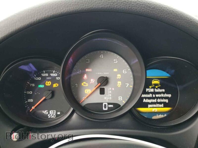 2016 Porsche MACAN (VIN WP1AB2A57GLB46116) — фото 9 из 13