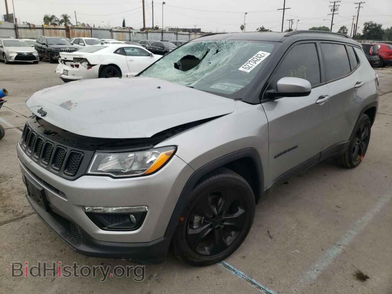 2020 JEEP COMPASS - VIN: 3C4NJCBB2LT241651 - Фото 2
