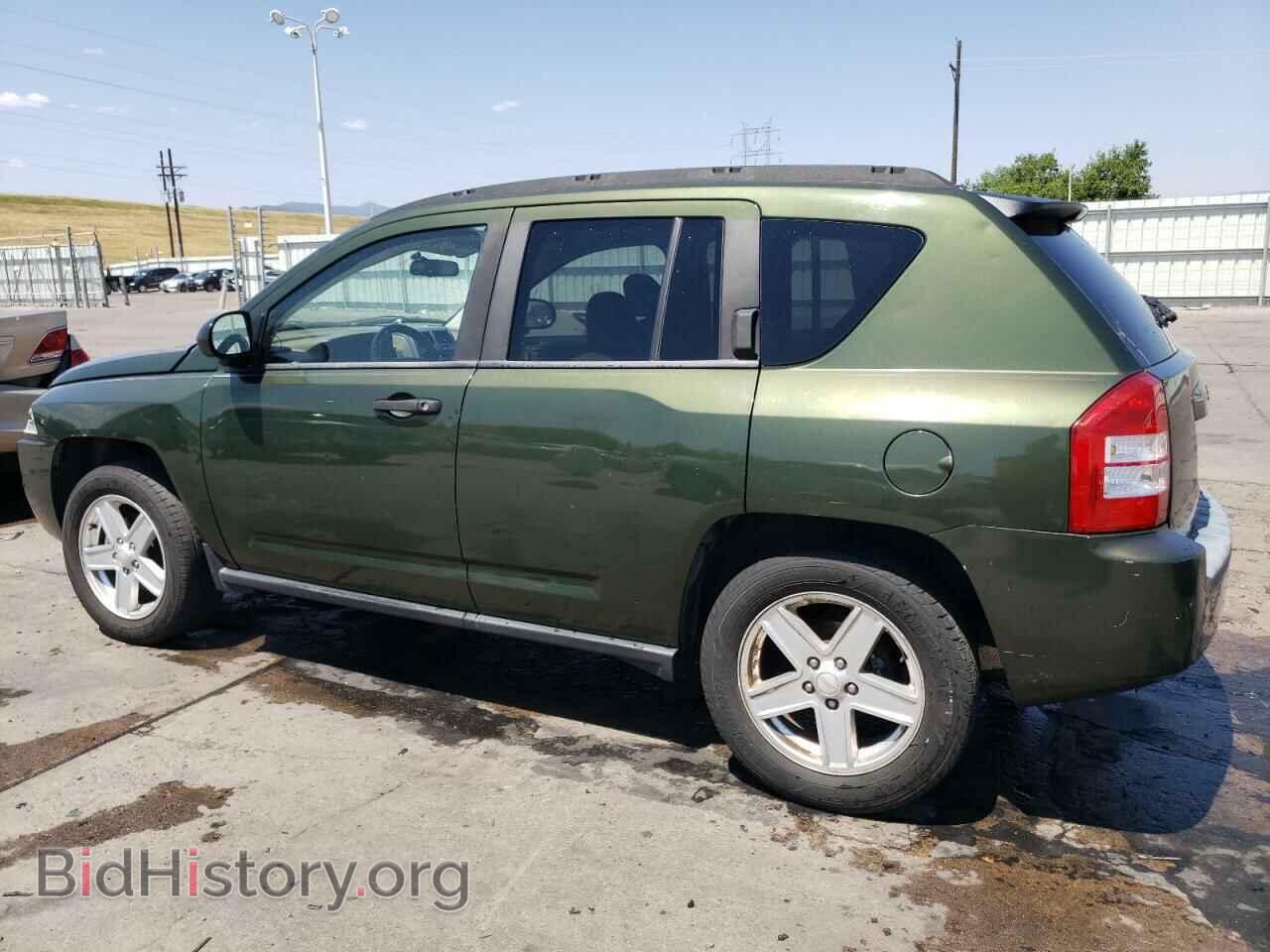 2007 JEEP COMPASS - VIN: 1J8FT47W17D112305 - Фото 2