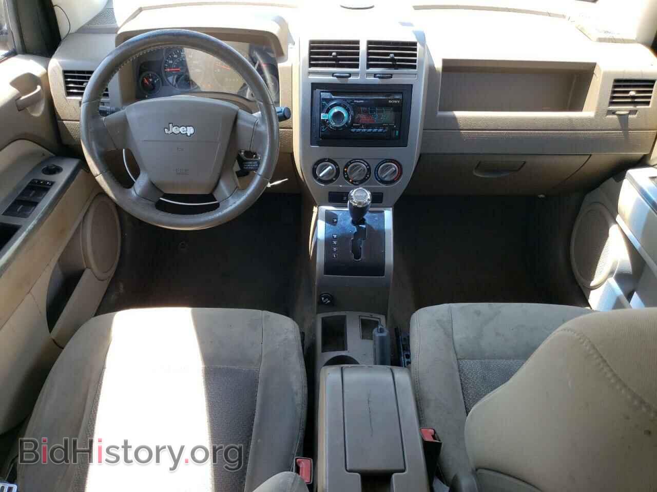2007 JEEP COMPASS - VIN: 1J8FT47W17D112305 - Фото 8