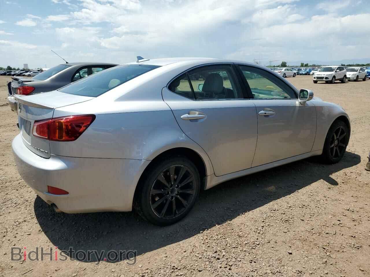 2010 LEXUS IS - VIN: JTHCF5C28A5039010 - Photo 3