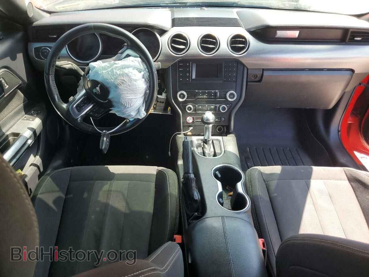 2019 FORD MUSTANG - VIN: 1FA6P8CF4K5111568 - Фото 8