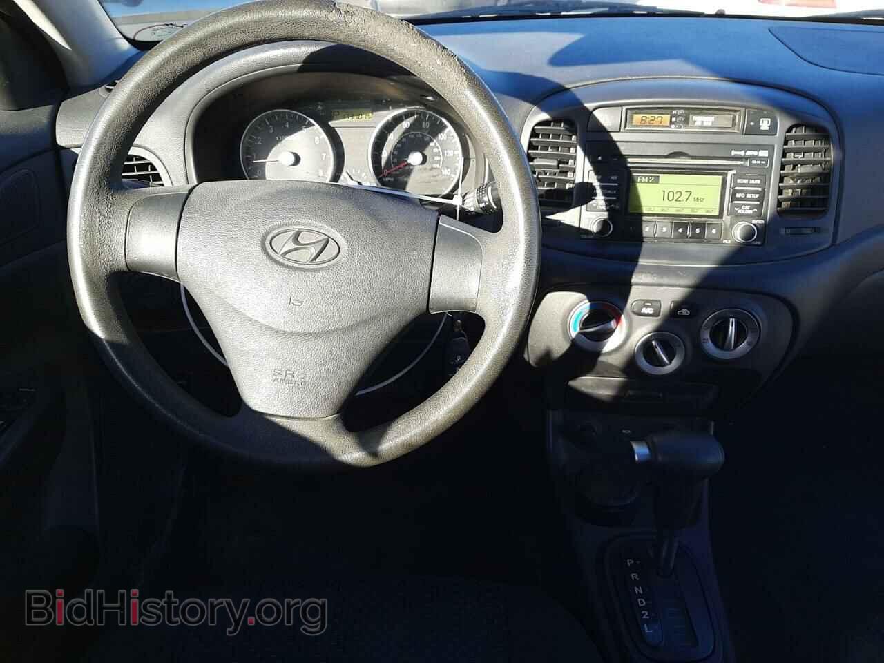2008 HYUNDAI ACCENT - VIN: KMHCM36C78U098111 - Фото 9