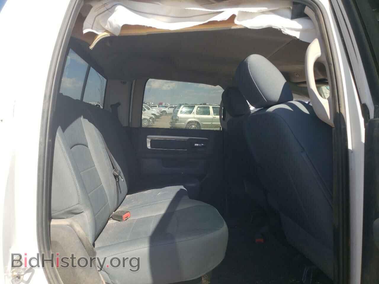 2017 RAM All Models - VIN: 3C6UR5DL3HG678670 - Photo 10