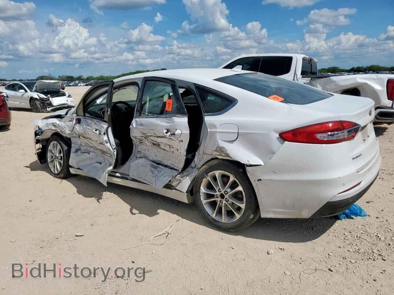 2019 FORD FUSION - VIN: 3FA6P0LU5KR222305 - Фото 2