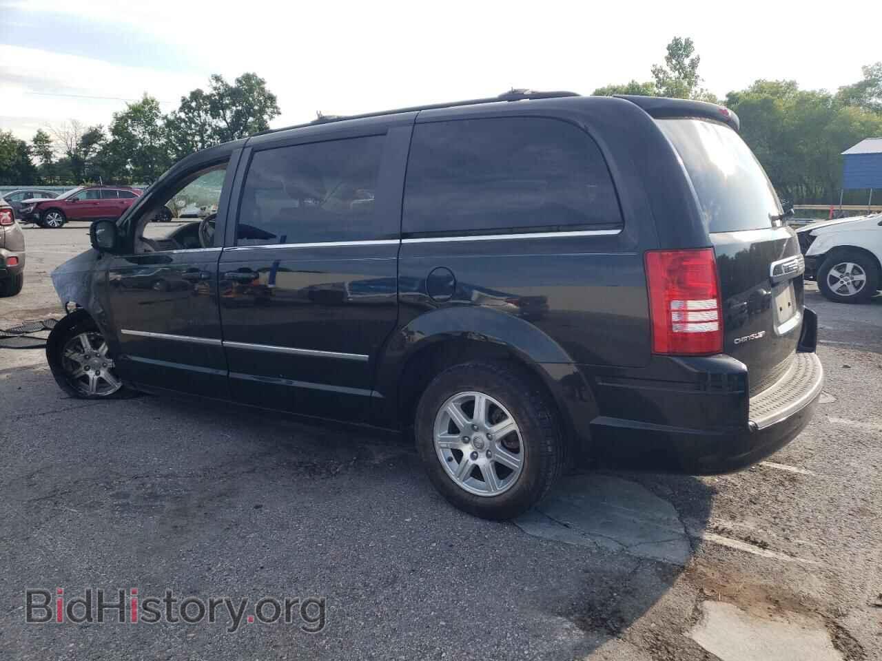 2009 CHRYSLER MINIVAN - VIN: 2A8HR54139R637646 - Фото 2