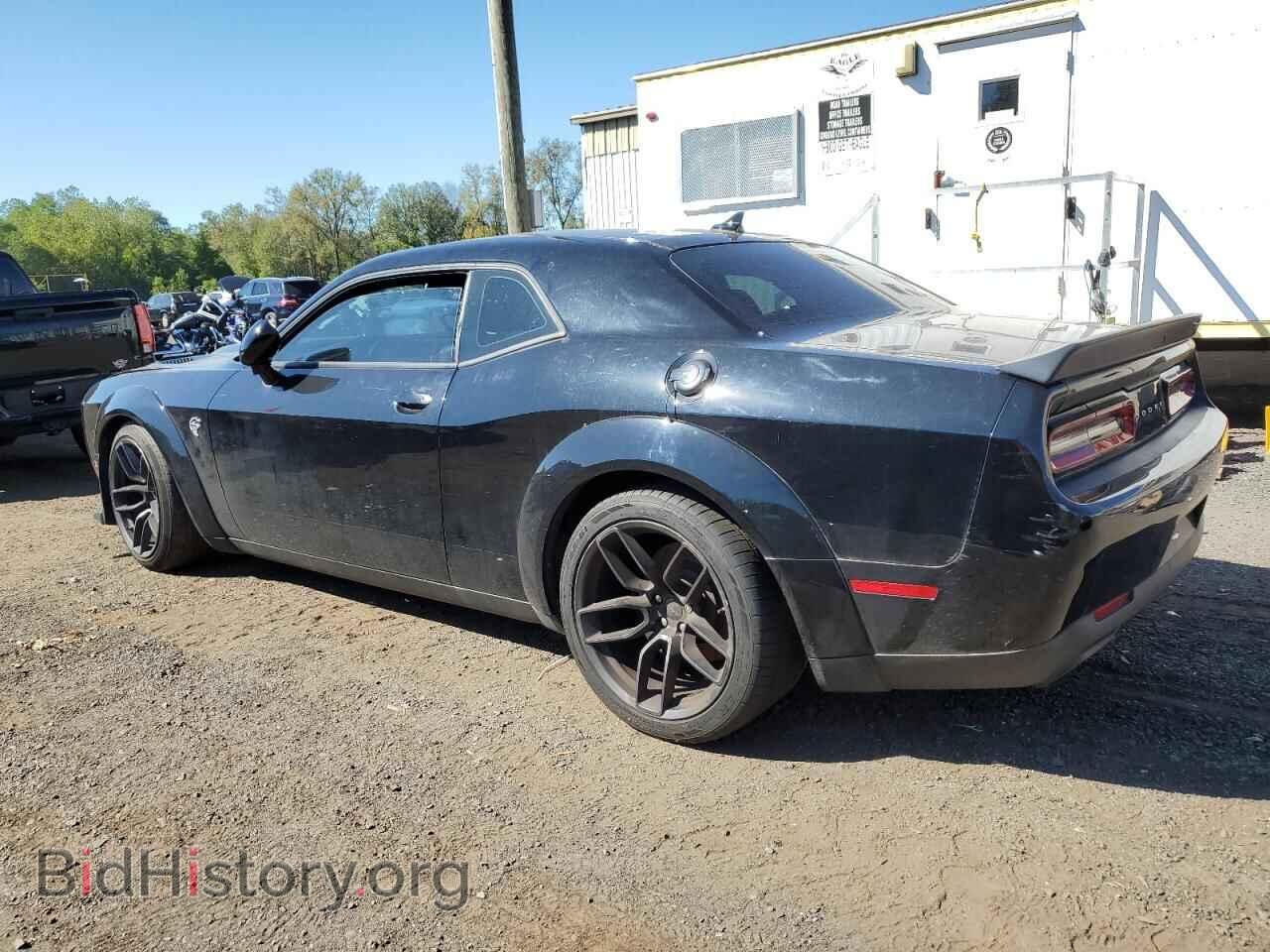 2018 DODGE CHALLENGER - VIN: 2C3CDZC90JH138221 - Фото 2