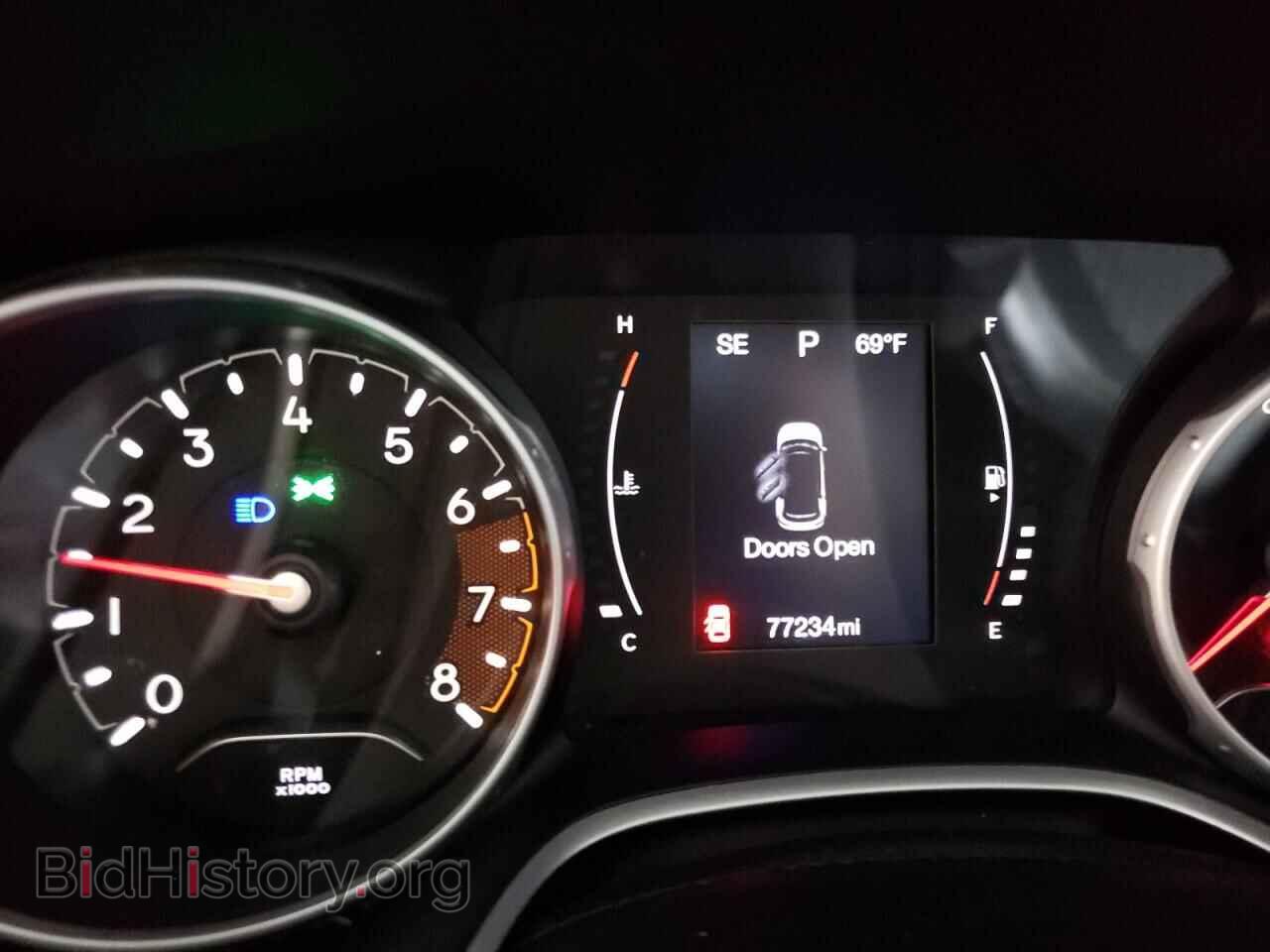 2019 JEEP COMPASS - VIN: 3C4NJDBB3KT806655 - Фото 9