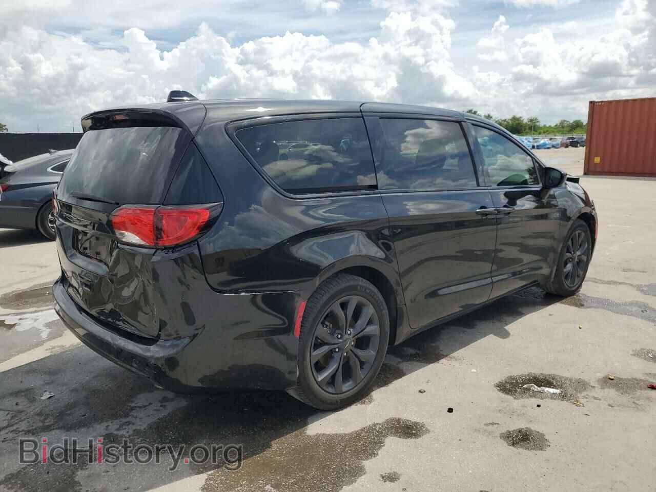 2020 CHRYSLER PACIFICA - VIN: 2C4RC1FG9LR140812 - Фото 3
