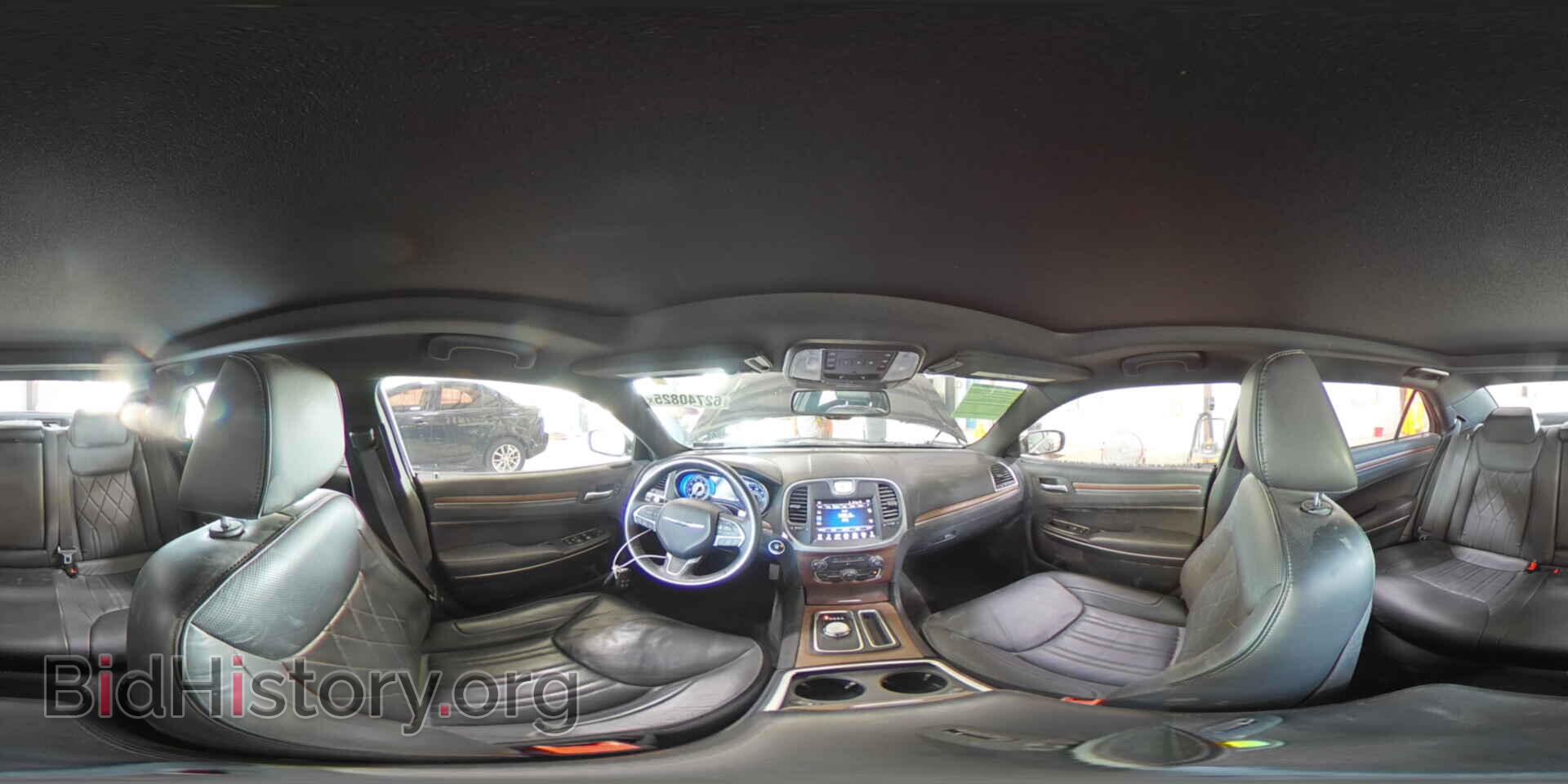 2016 CHRYSLER 300 - VIN: 2C3CCASG3GH168021 - Фото 15