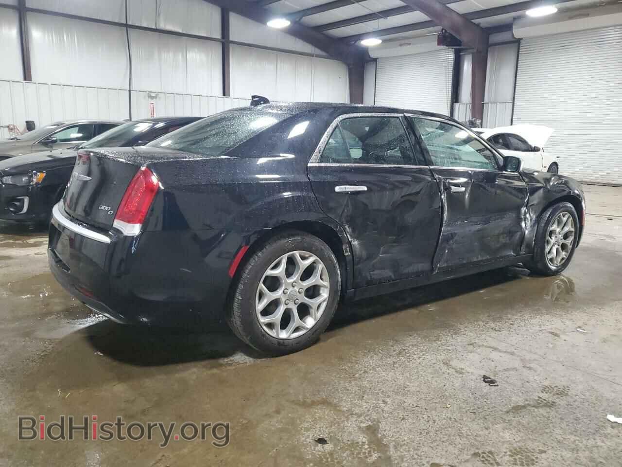 2016 CHRYSLER 300 - VIN: 2C3CCASG3GH168021 - Фото 3