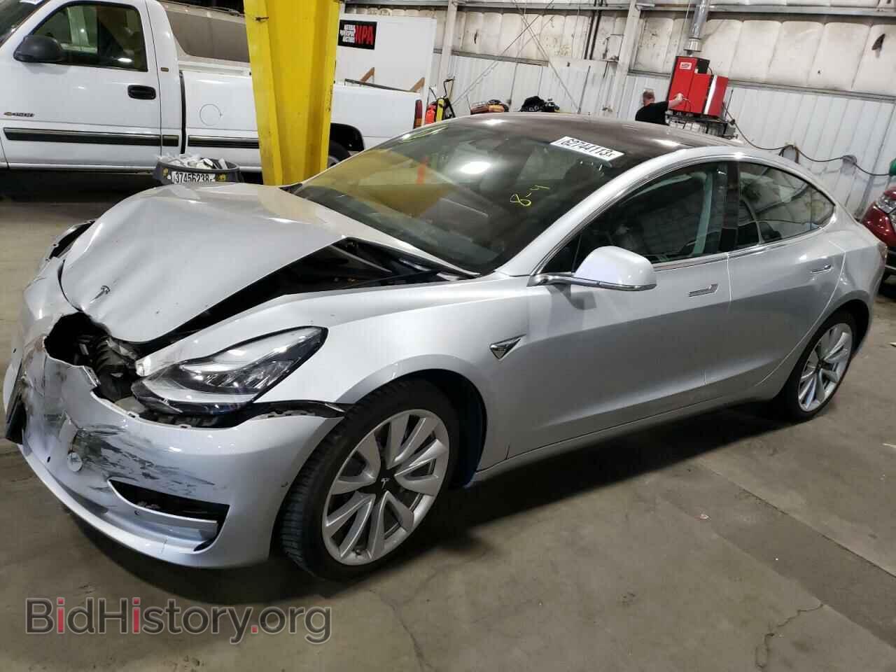 Фотография 5YJ3E1EB7JF091298 - TESLA MODEL 3 2018