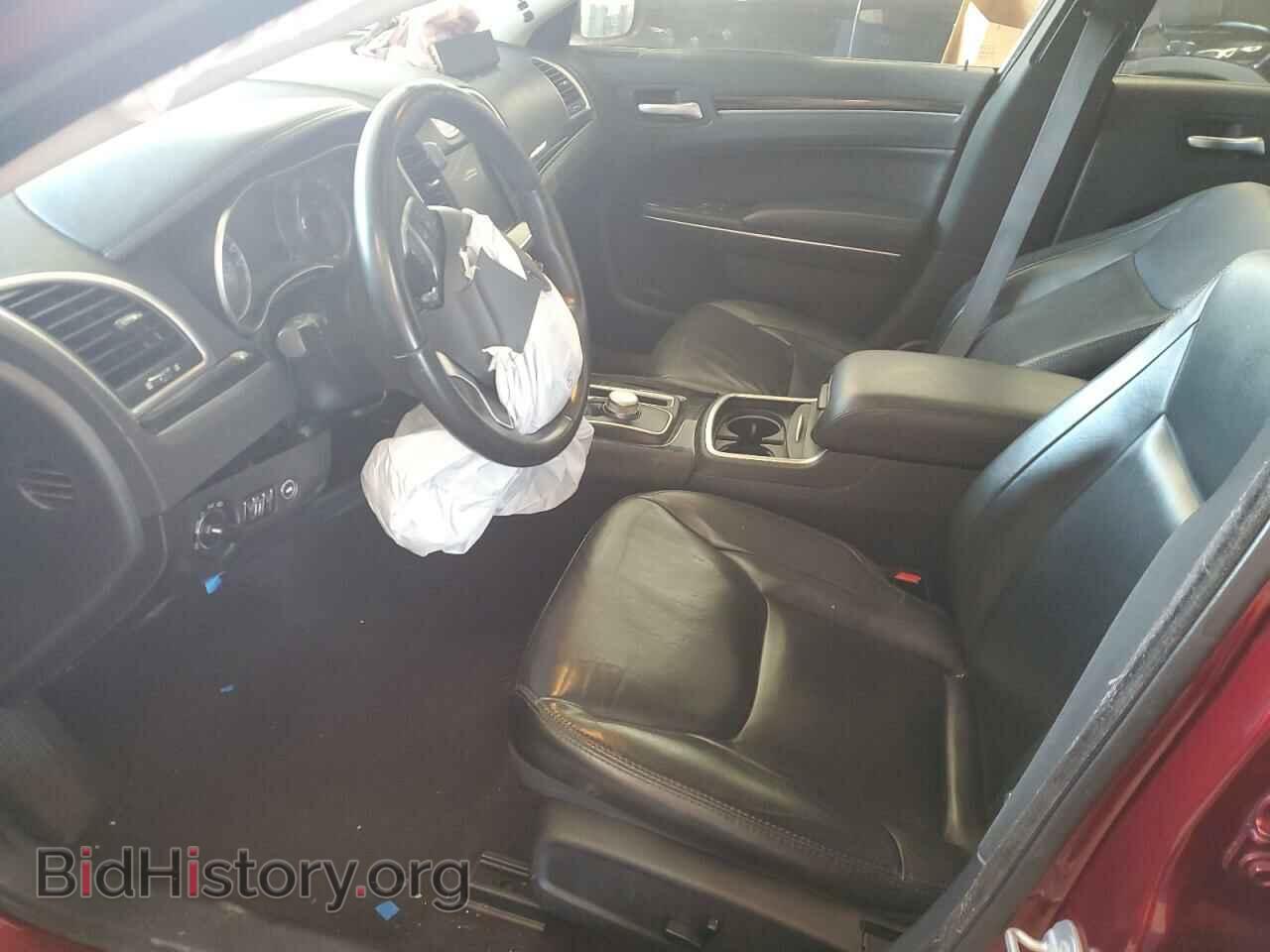 2016 CHRYSLER 300 - VIN: 2C3CCAAG4GH252334 - Фото 7