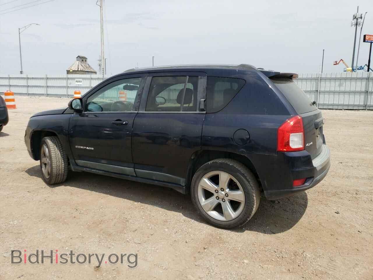 2011 JEEP COMPASS - VIN: 1J4NF5FBXBD226384 - Photo 2