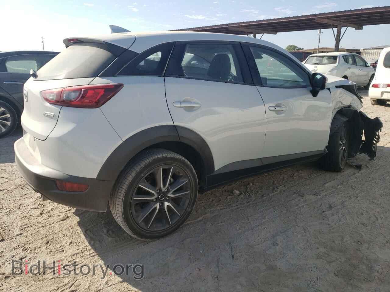 2018 MAZDA CX-3 - VIN: JM1DKDC77J0330070 - Фото 3