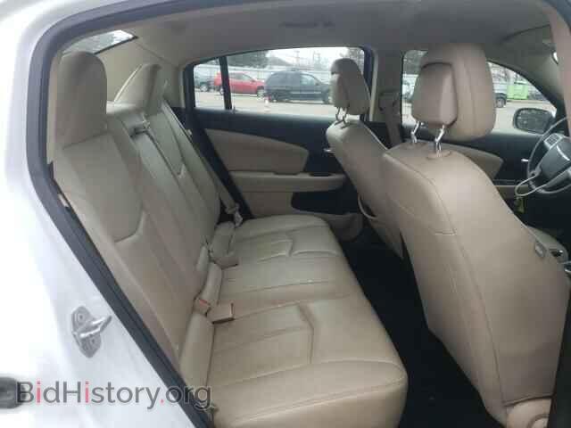 2013 CHRYSLER 200 - VIN: 1C3CCBCG7DN650398 - Photo 6