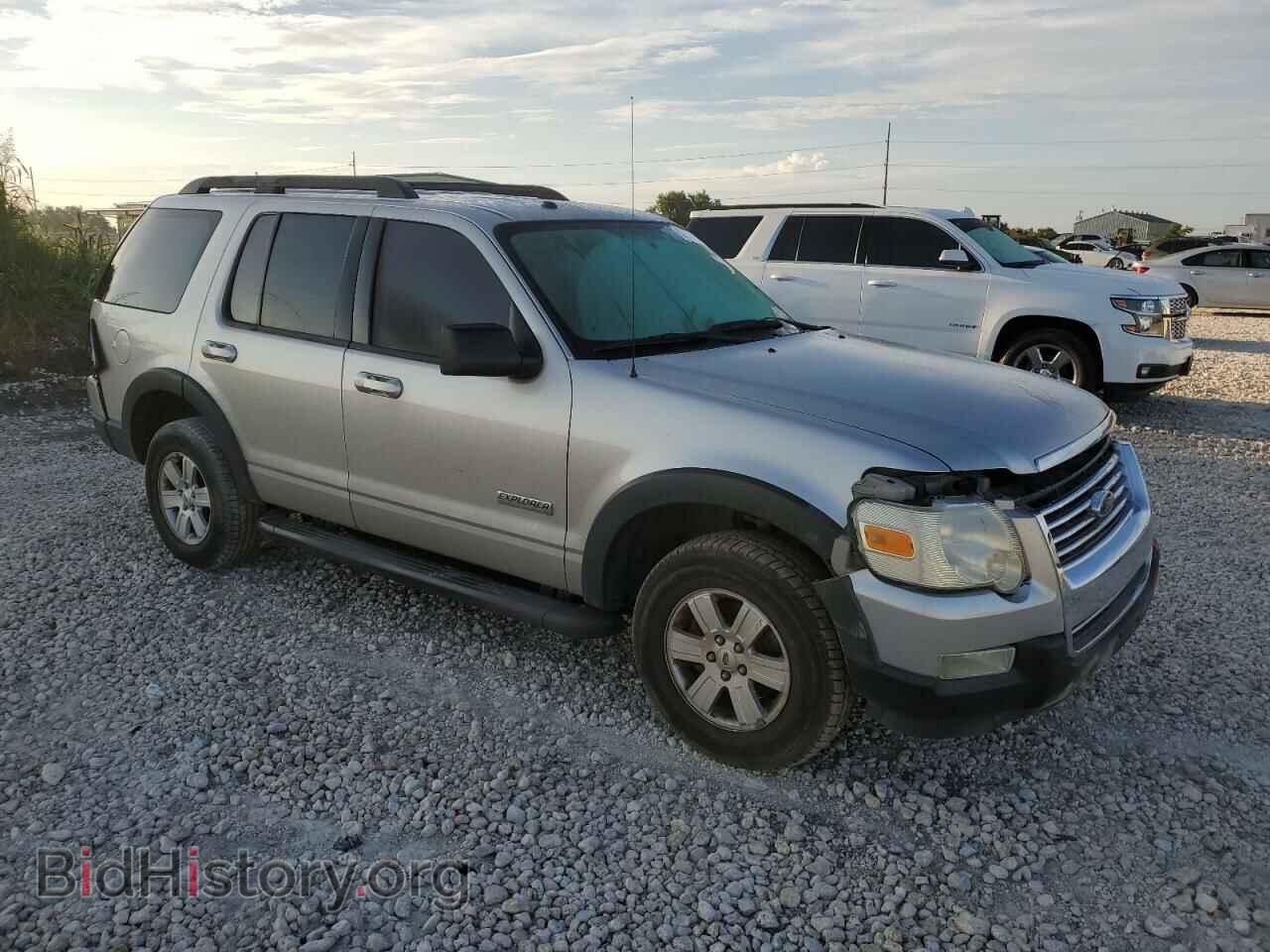2007 FORD EXPLORER - VIN: 1FMEU63E17UB00837 - Фото 4