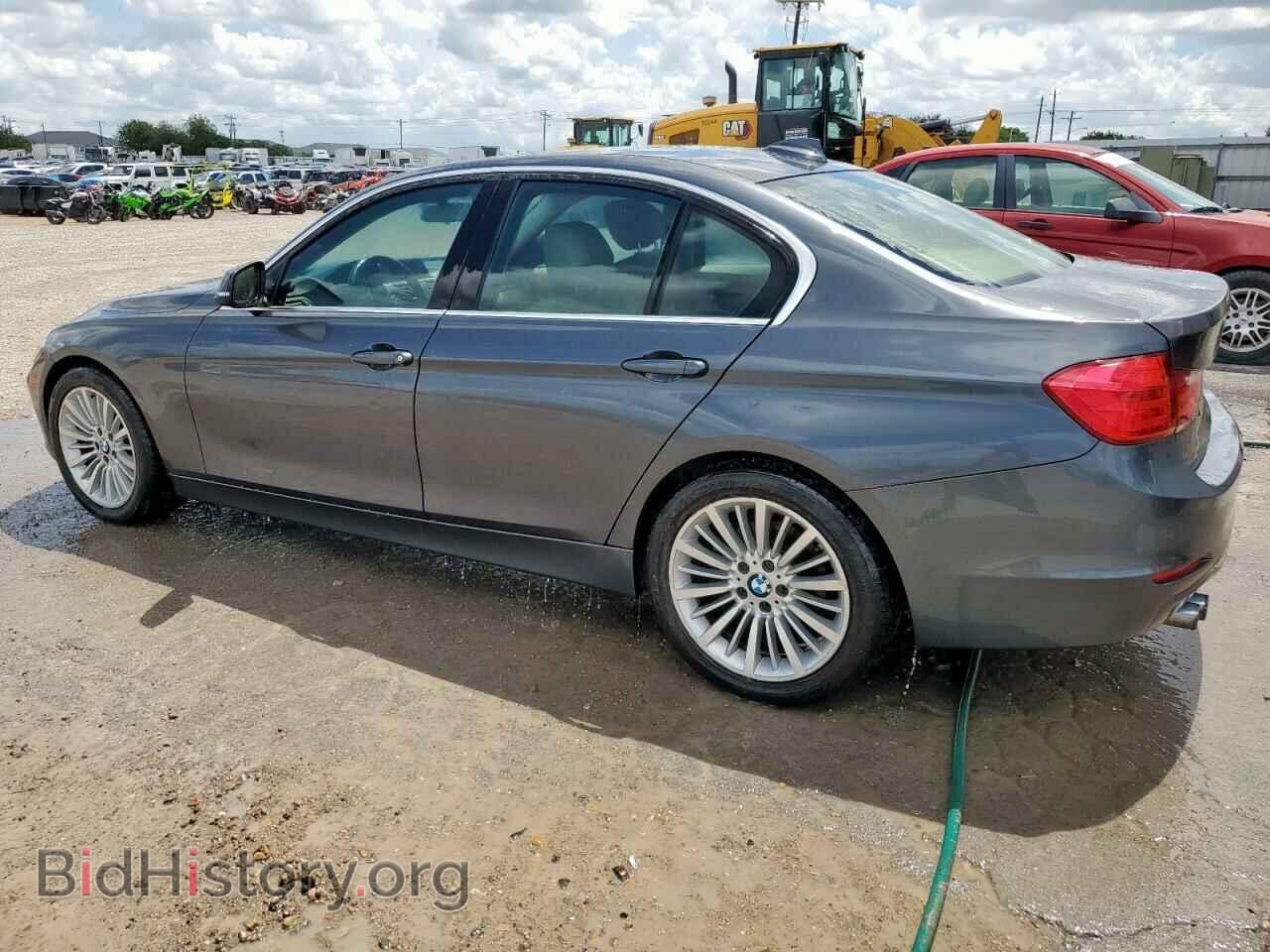 2012 BMW 3 SERIES - VIN: WBA3A5C57CF344583 - Фото 2