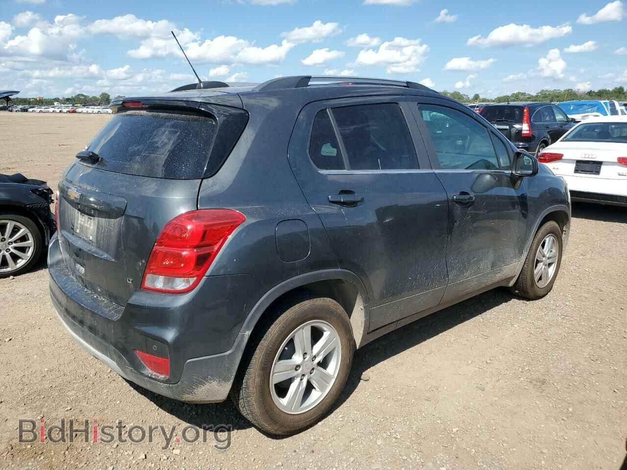2017 CHEVROLET TRAX - VIN: 3GNCJLSB5HL285715 - Фото 3