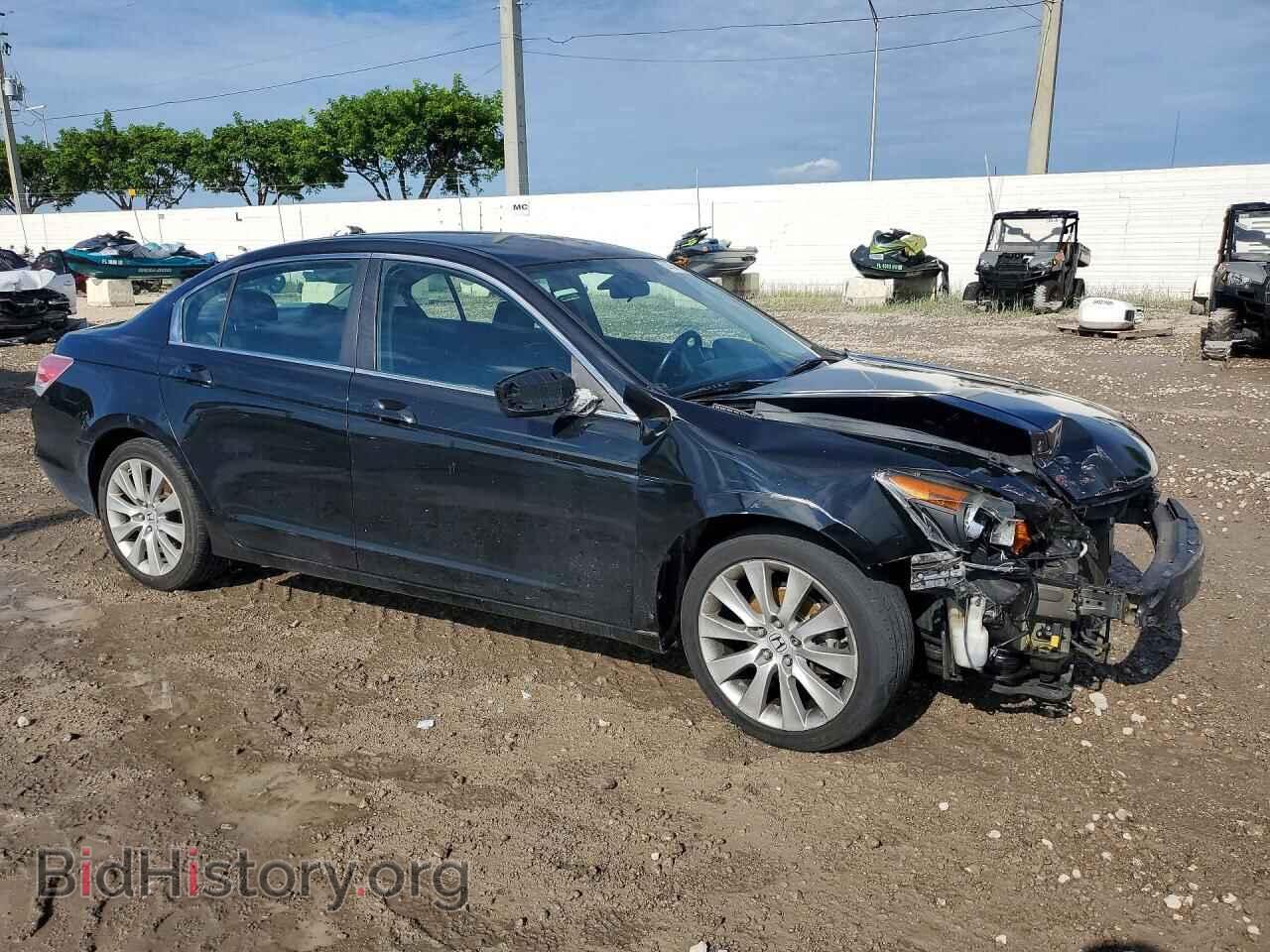 2011 HONDA ACCORD - VIN: 1HGCP2F61BA110084 - Photo 4