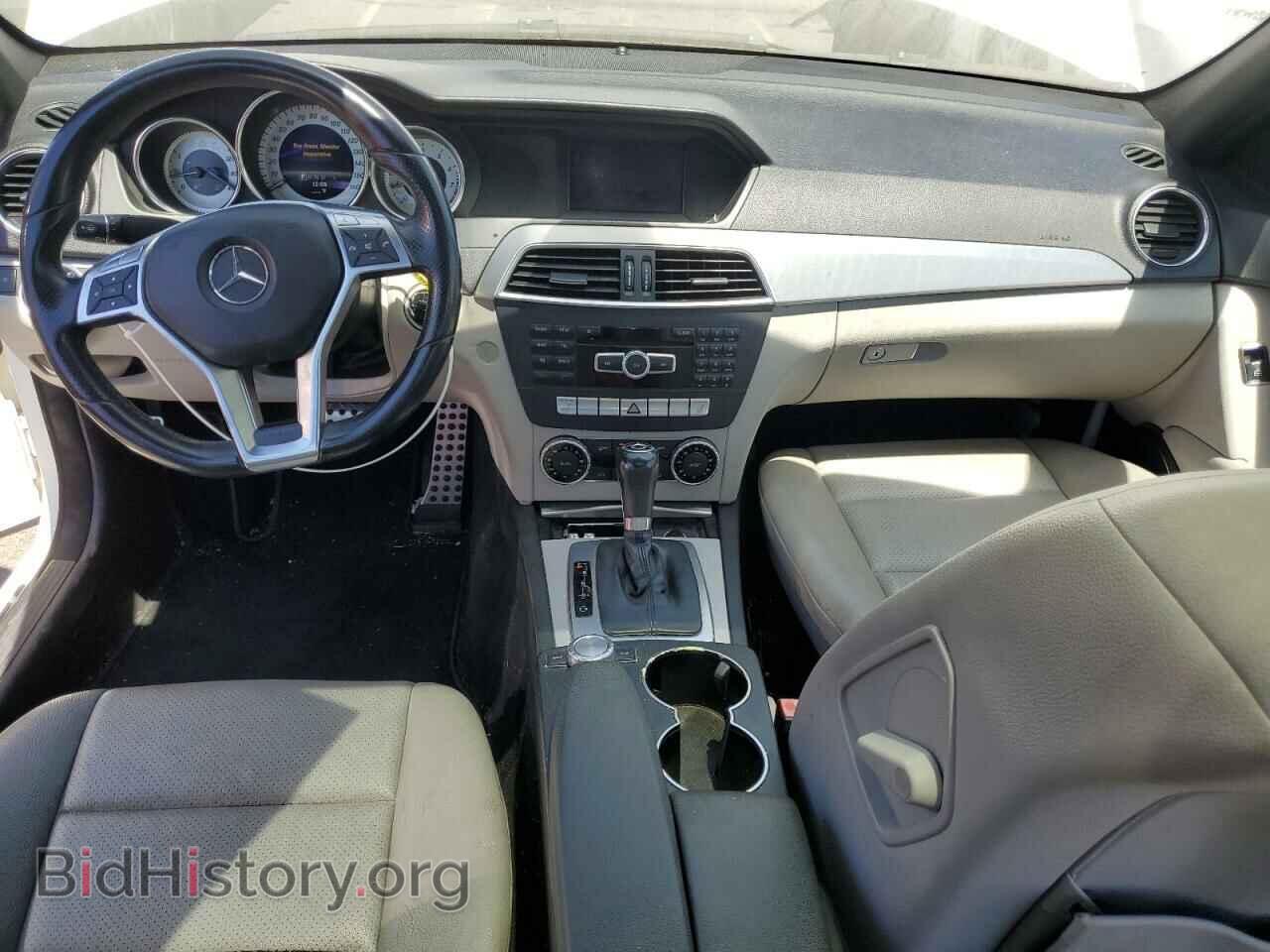 2013 MERCEDES-BENZ C-CLASS - VIN: WDDGF4HB5DR270536 - Фото 8