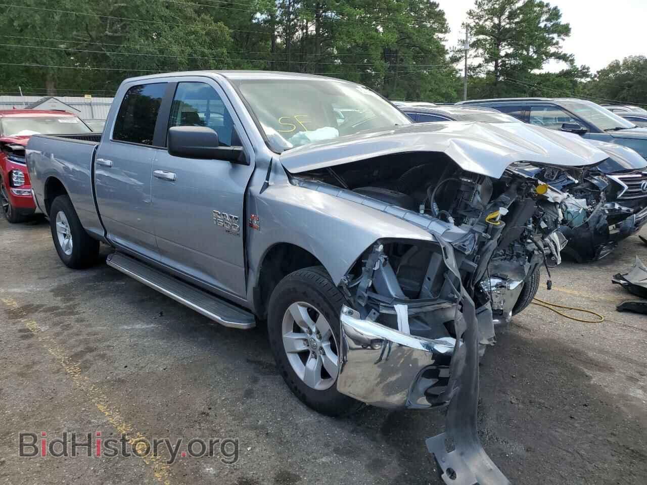 2019 RAM 1500 - VIN: 1C6RR6TT3KS693618 - Photo 4
