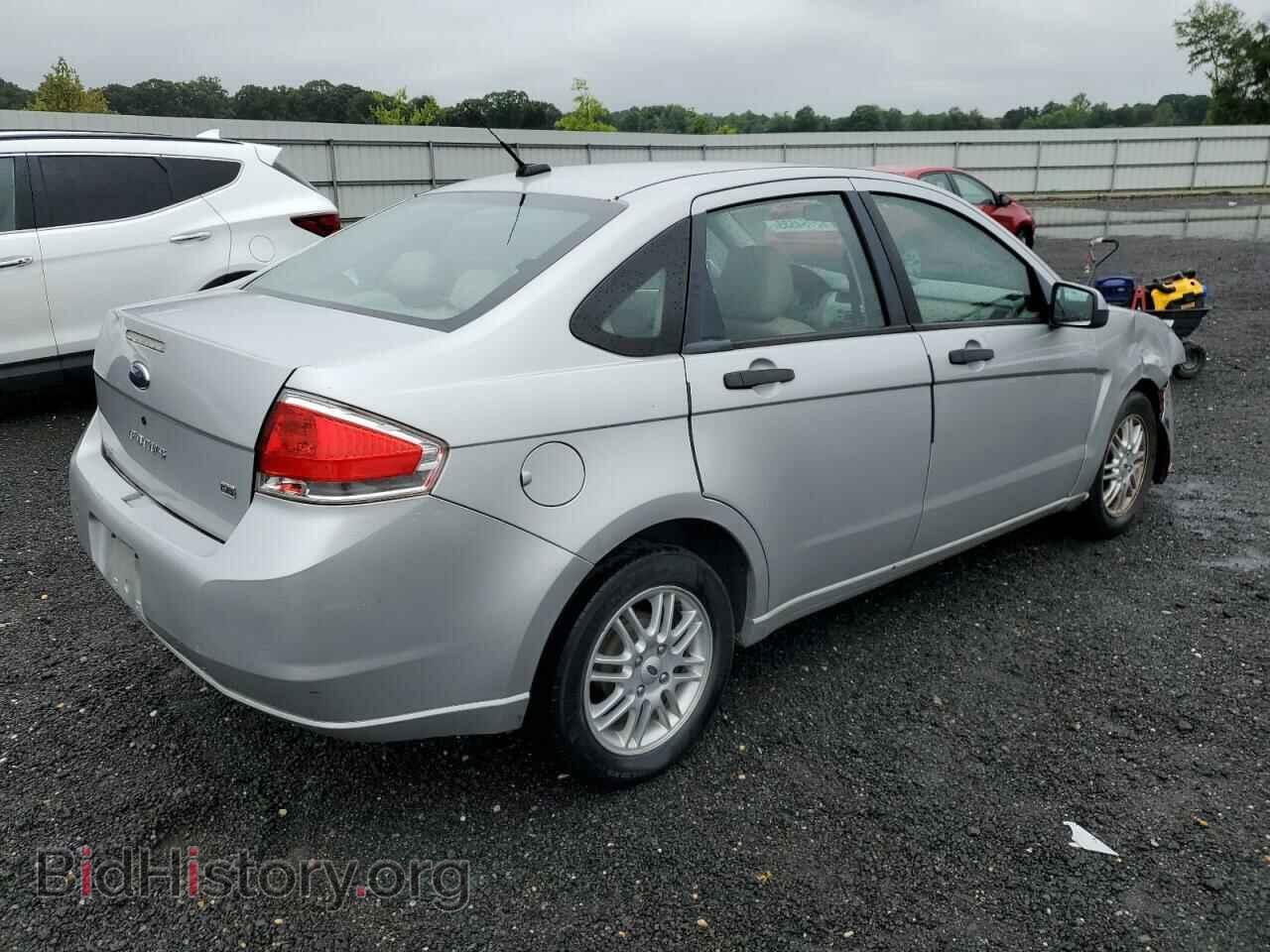 2009 FORD FOCUS - VIN: 1FAHP35N99W241513 - Фото 3