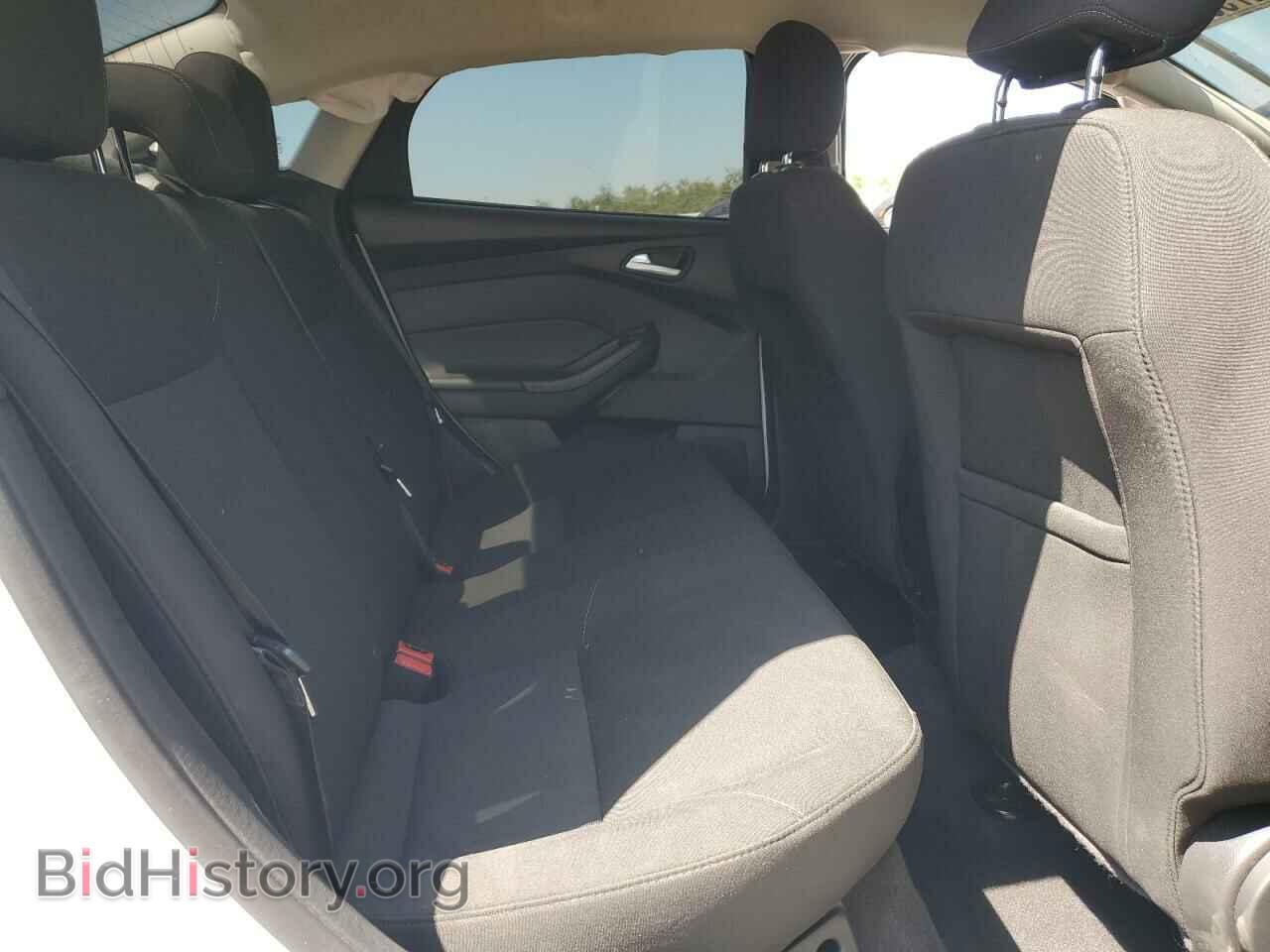 2017 FORD FOCUS - VIN: 1FADP3FE4HL304062 - Photo 10