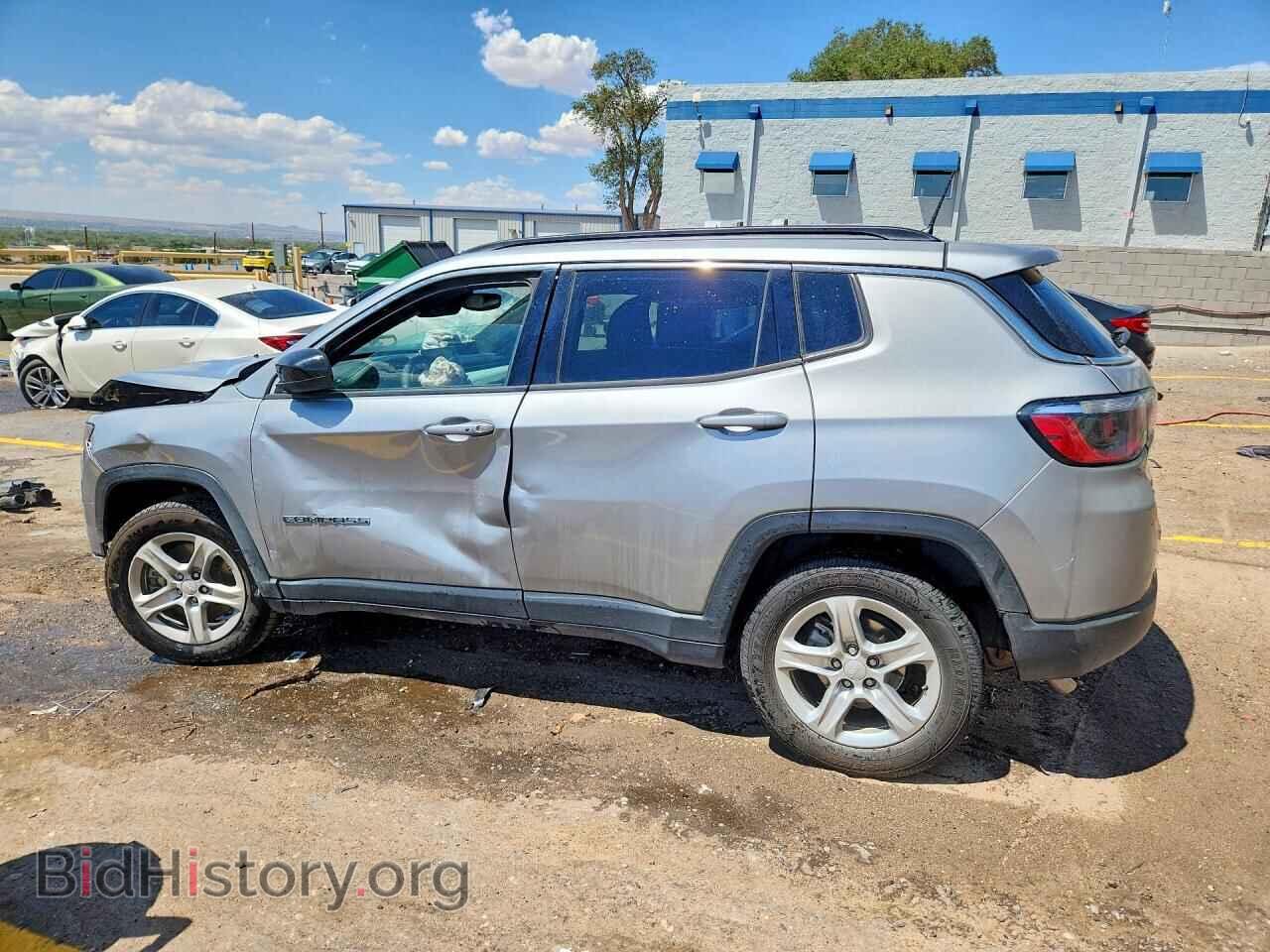 2024 JEEP COMPASS - VIN: 3C4NJDBN3RT577320 - Photo 2