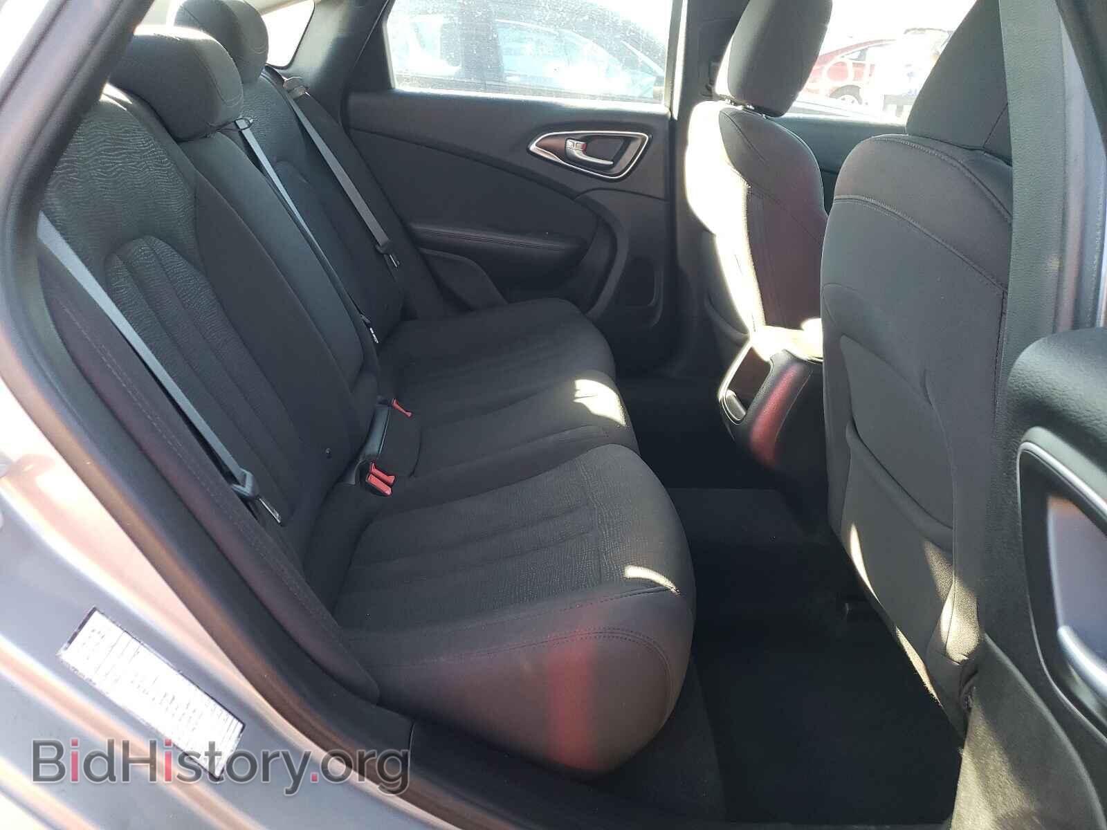 2016 CHRYSLER 200 - VIN: 1C3CCCAB6GN163968 - Фото 6