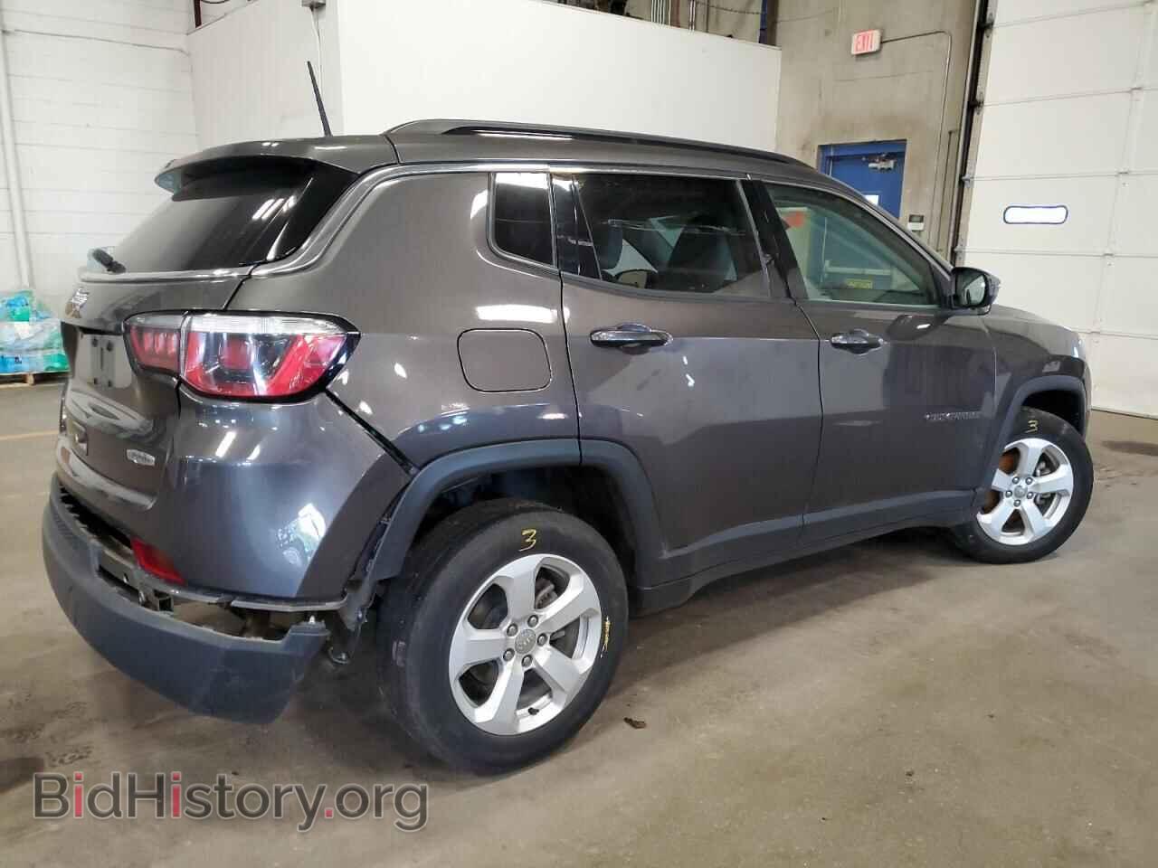 2018 JEEP COMPASS - VIN: 3C4NJDBBXJT413086 - Фото 3
