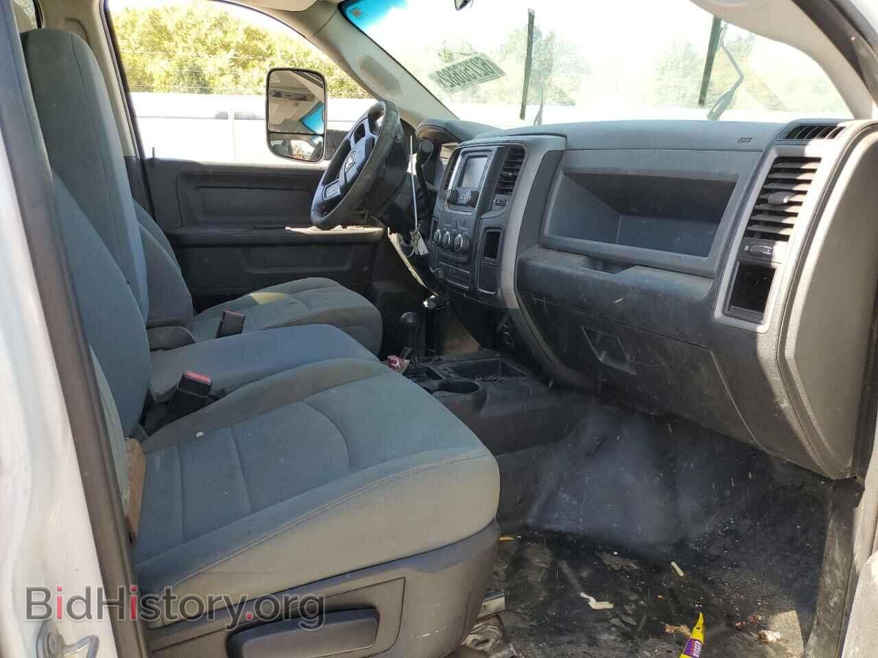 2017 RAM 2500 - VIN: 3C6TR5CTXHG610573 - Photo 5