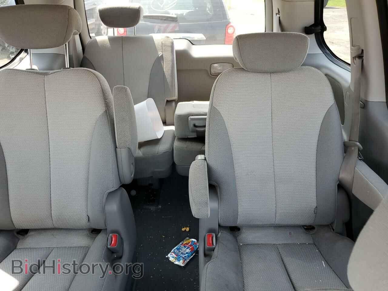 2009 KIA All Models - VIN: KNDMB133596309867 - Фото 10