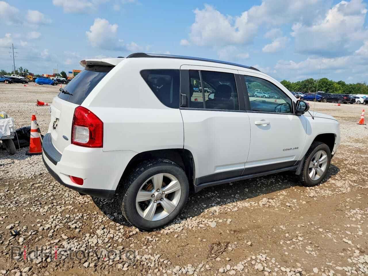 2011 JEEP COMPASS - VIN: 1J4NT1FA9BD155610 - Photo 3