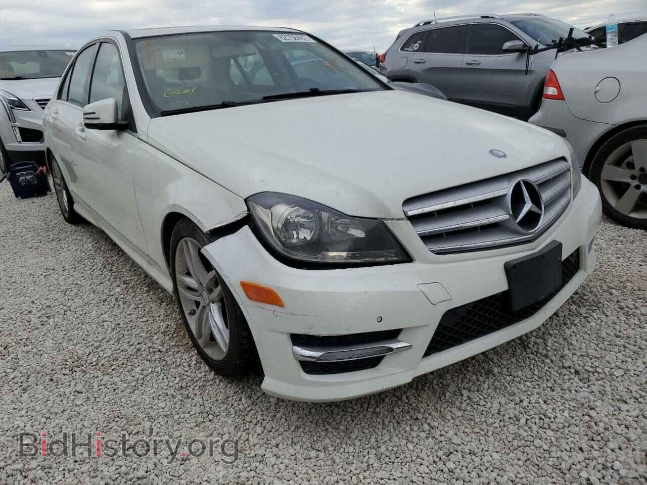 Photo WDDGF8BB1CR234695 - MERCEDES-BENZ C-CLASS 2012