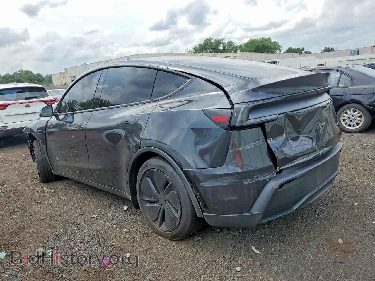 2026 TESLA MODEL Y - VIN: 7SAYGDEE3TF446596 - Фото 2