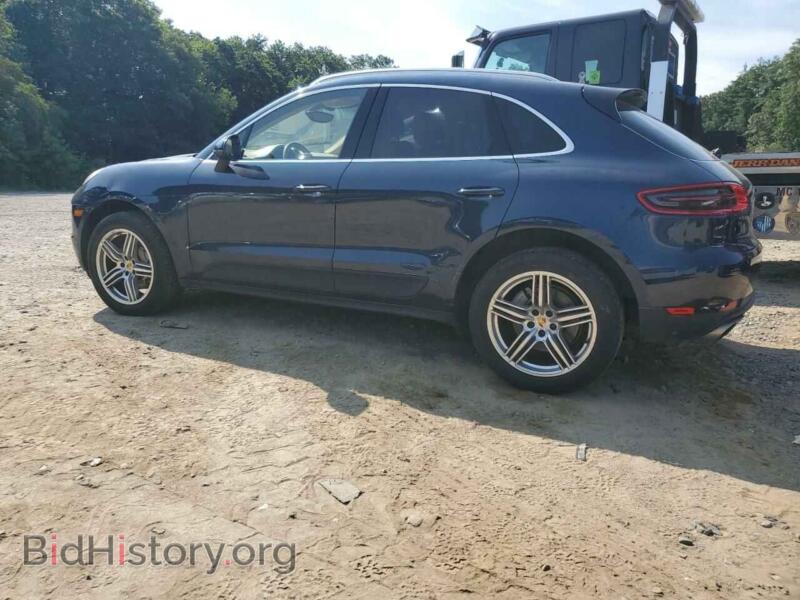 2016 Porsche MACAN (VIN WP1AB2A51GLB50145) — photo 2 of 13