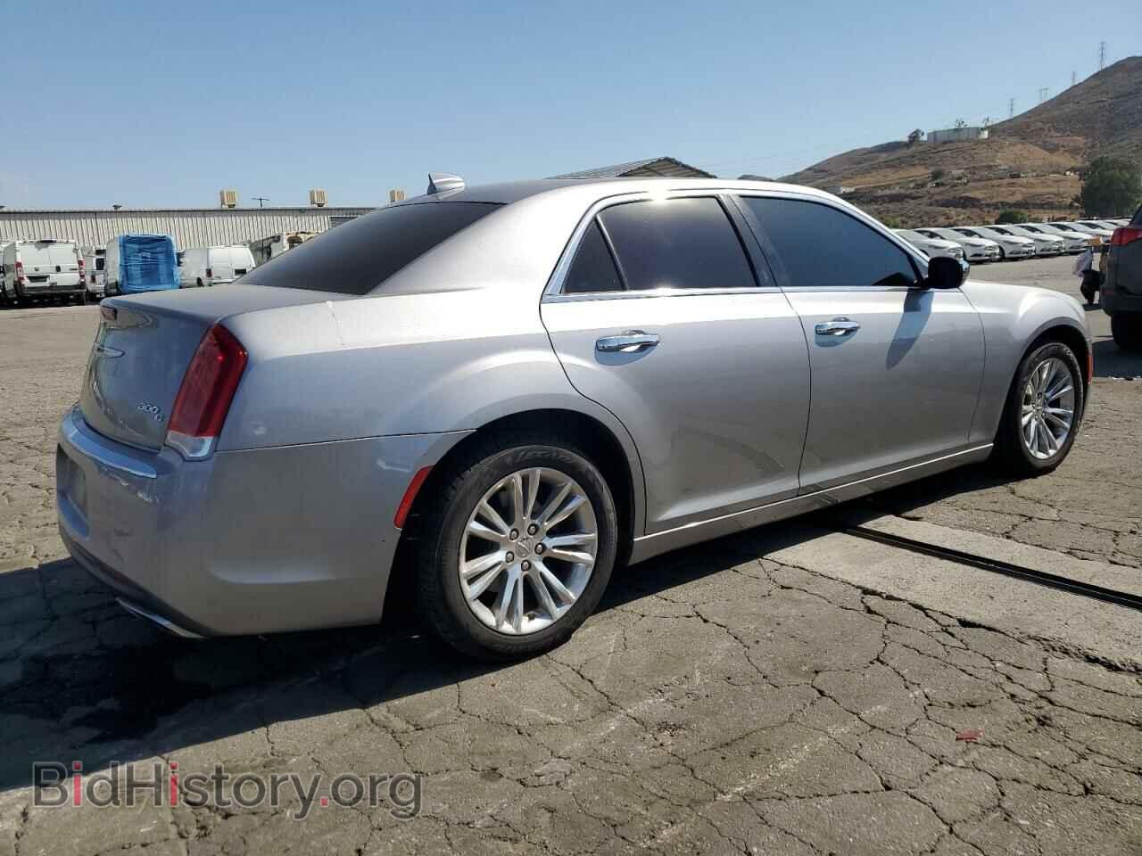 2017 CHRYSLER 300 - VIN: 2C3CCAEG5HH565291 - Фото 3